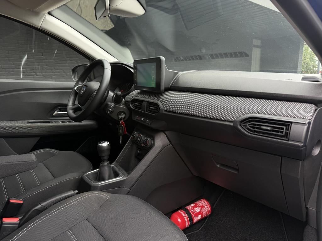 Dacia Sandero 1.0 essential
