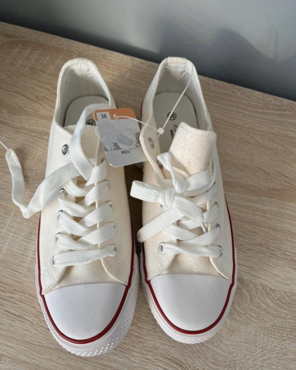 Nieuwe schoenen maat 38/39