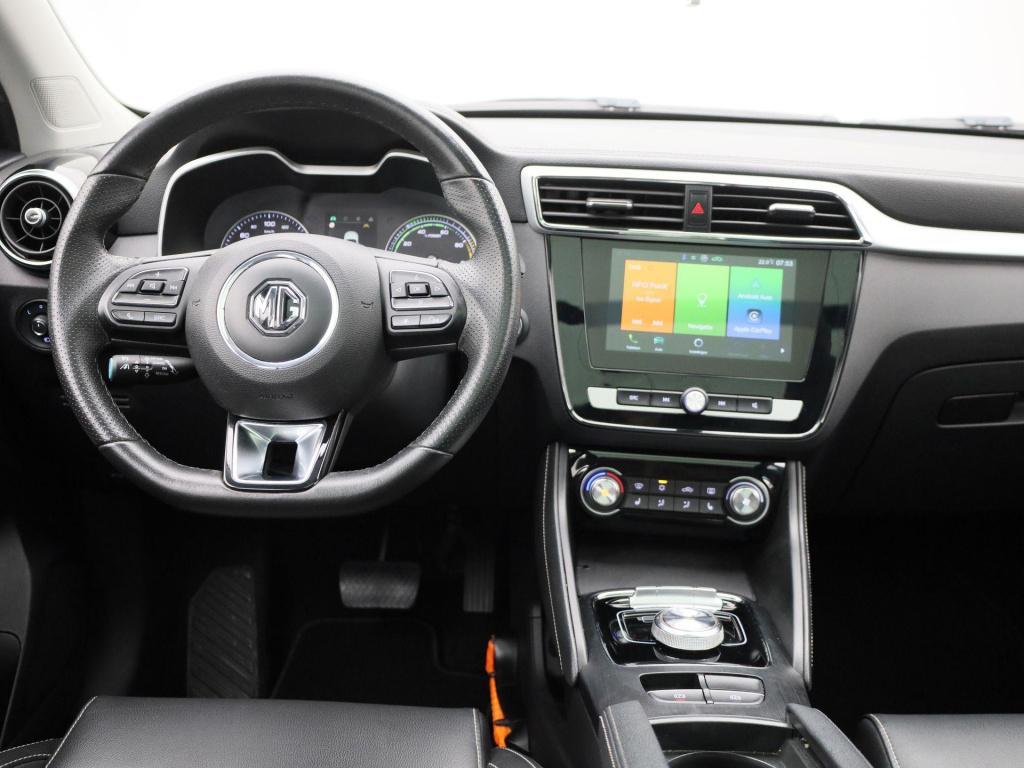 MG Zs Ev luxury 45 kwh