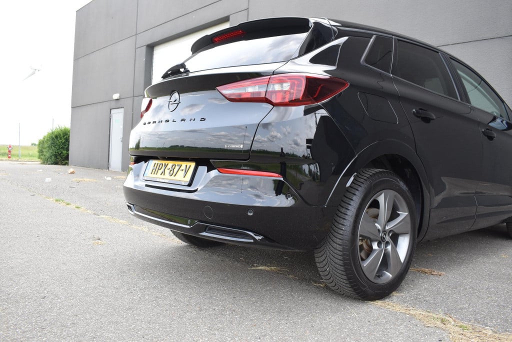 Opel Grandland 1.6 turbo plug-in hybrid gs 225pk | navi | camera | elektr. 