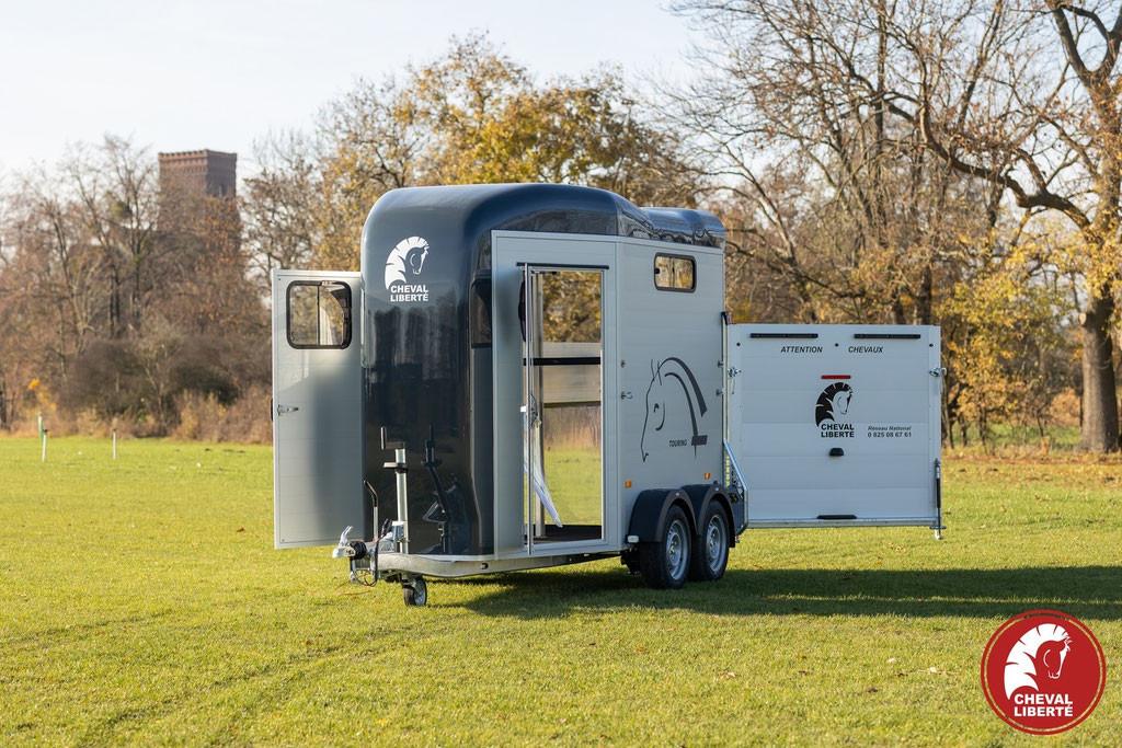 Nieuwe Cheval Liberté 2paards paardentrailer