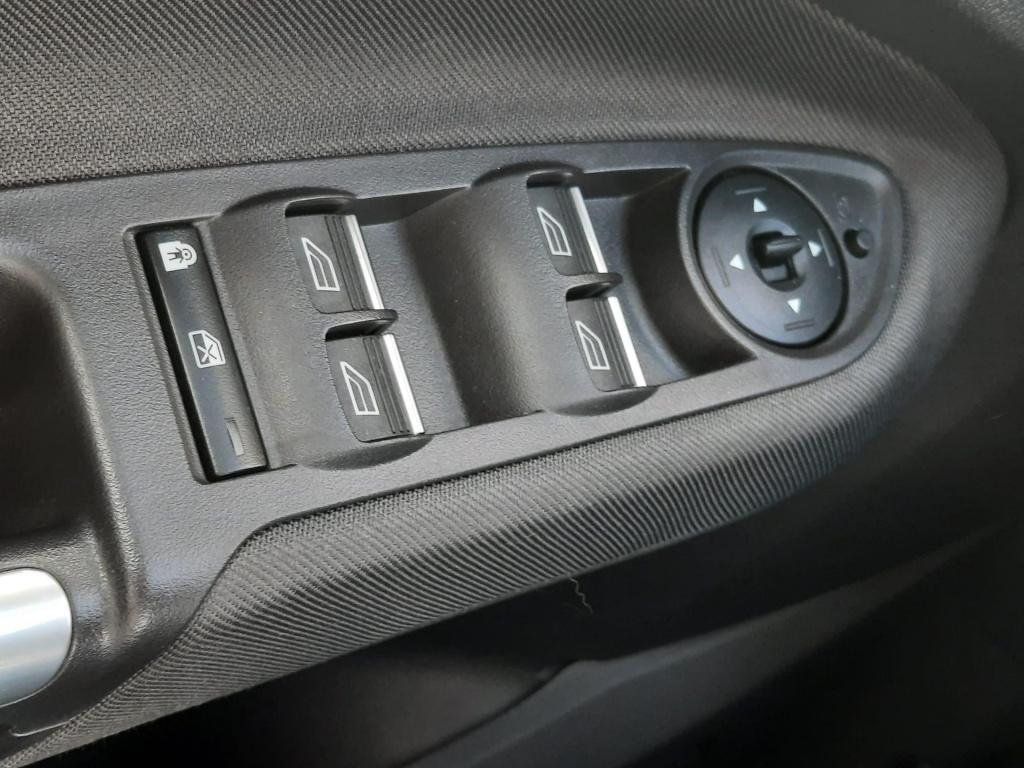 Ford C-max 1.0 titanium 125 pk - trekhaak