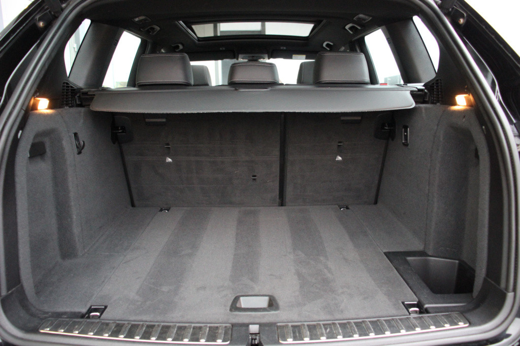BMW X3 xdrive35i high executive m-sport | 306pk | panoramadak | afn. trekha