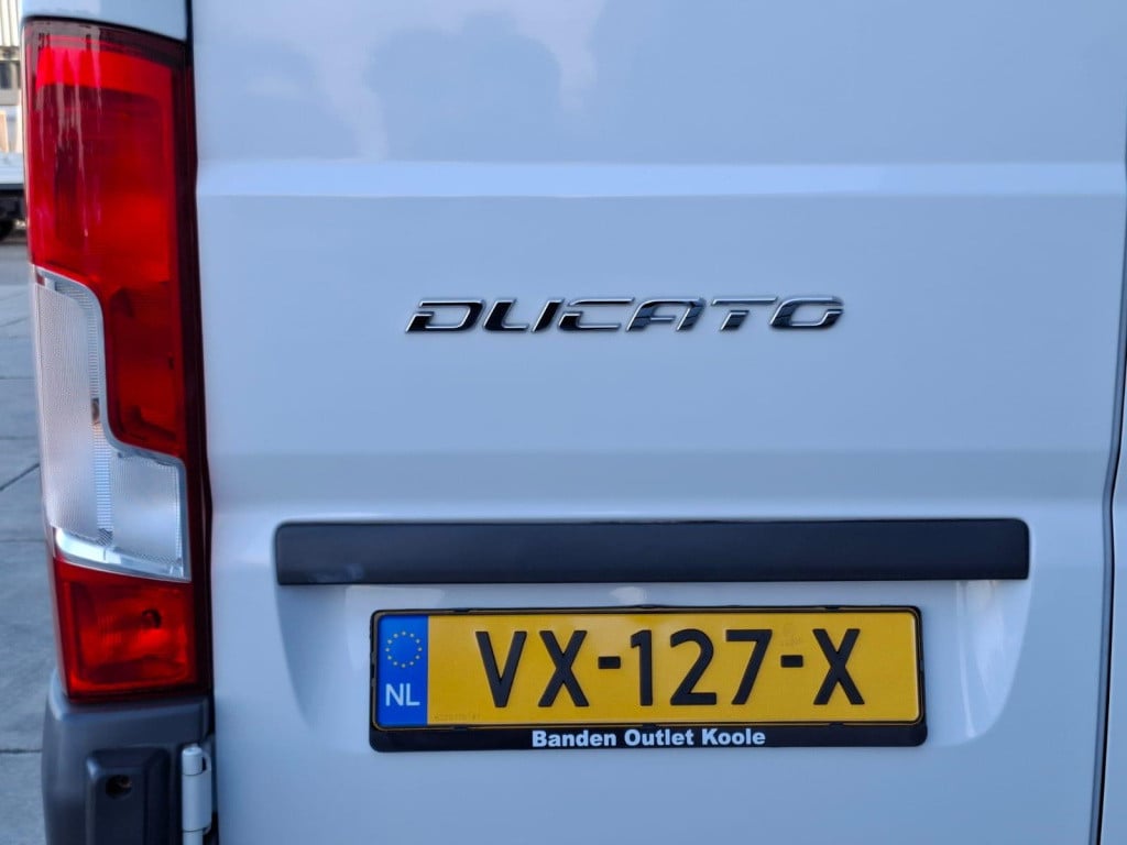 Fiat Ducato 33 2.3 multijet l2h2 airco / cruise controle / navi / n.a.p / 3