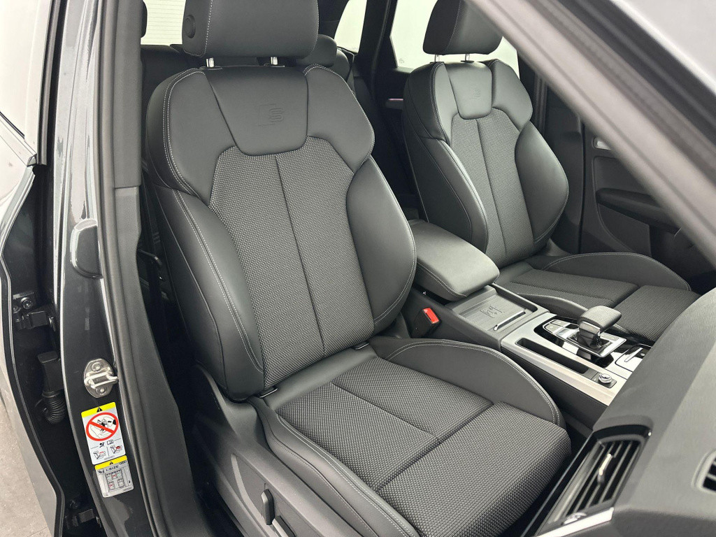 Audi Q5 s edition competition 50 tfsi e 220 kw / 299 pk su