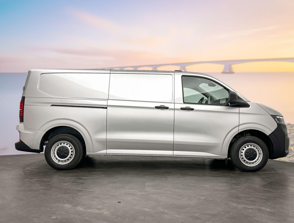Volkswagen Transporter bedrijfswagens life intro l2 elektromotor 160 kw (21