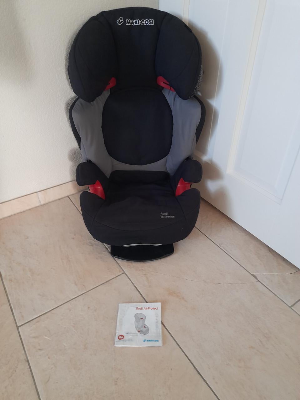 Maxi cosi Rodi (in goede nette staat) 15 / 36 kg