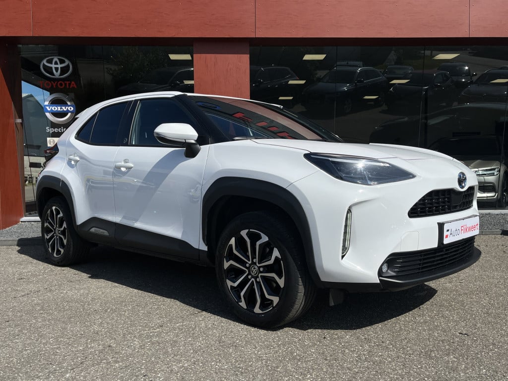 Toyota Yaris Cross 1.5 hybrid dynamic | camera | acc | carplay | keyless