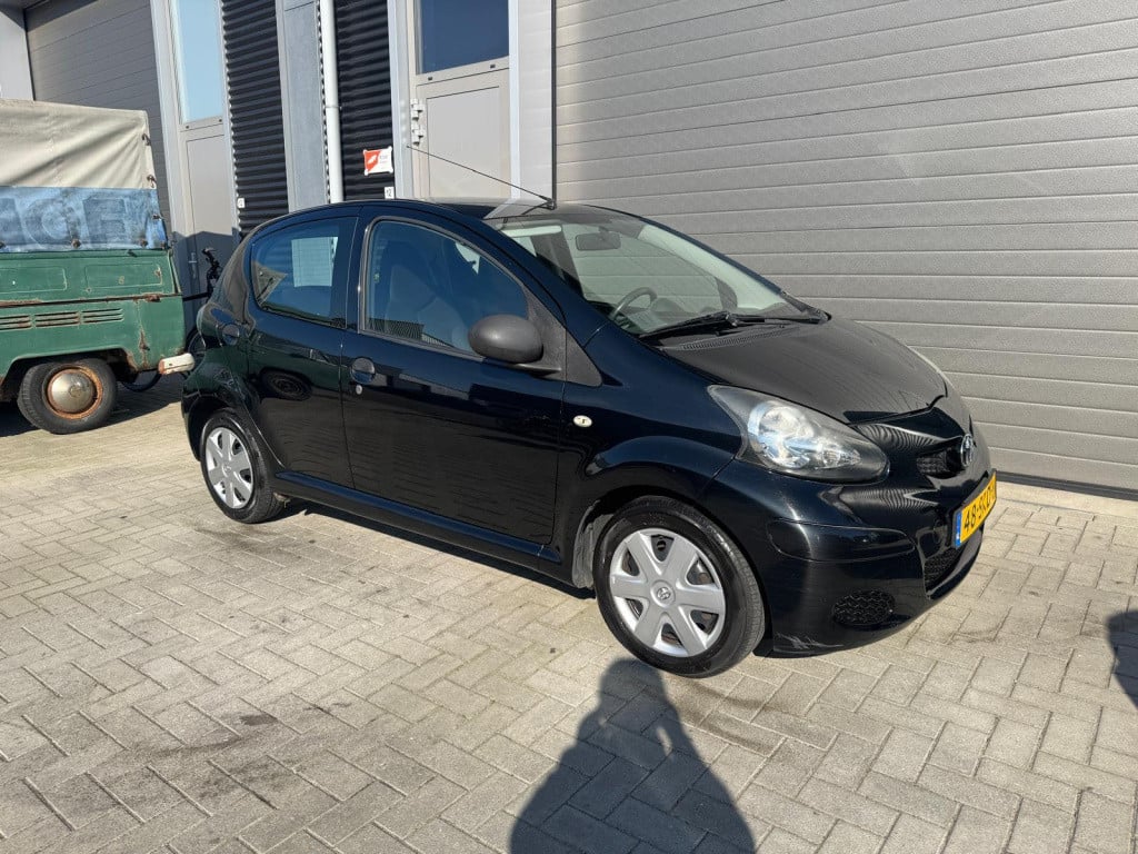 Toyota Aygo 1.0-12v now/nap/apk/airco/