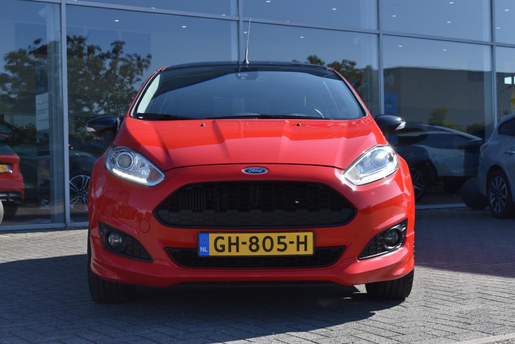 Ford Fiesta 1.0 ecoboost red edition | 140 pk| voorzien van nieuwe distribu