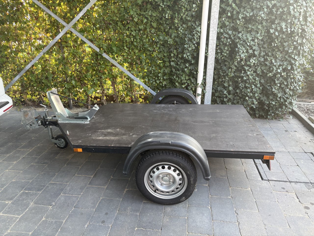 Motortrailer aanhanger te huur