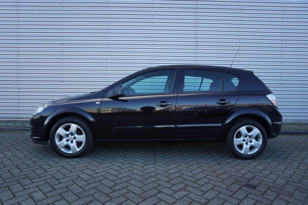 Opel Astra 1.6 edition airco / cruise / elektr. ramen / lm velgen / nap