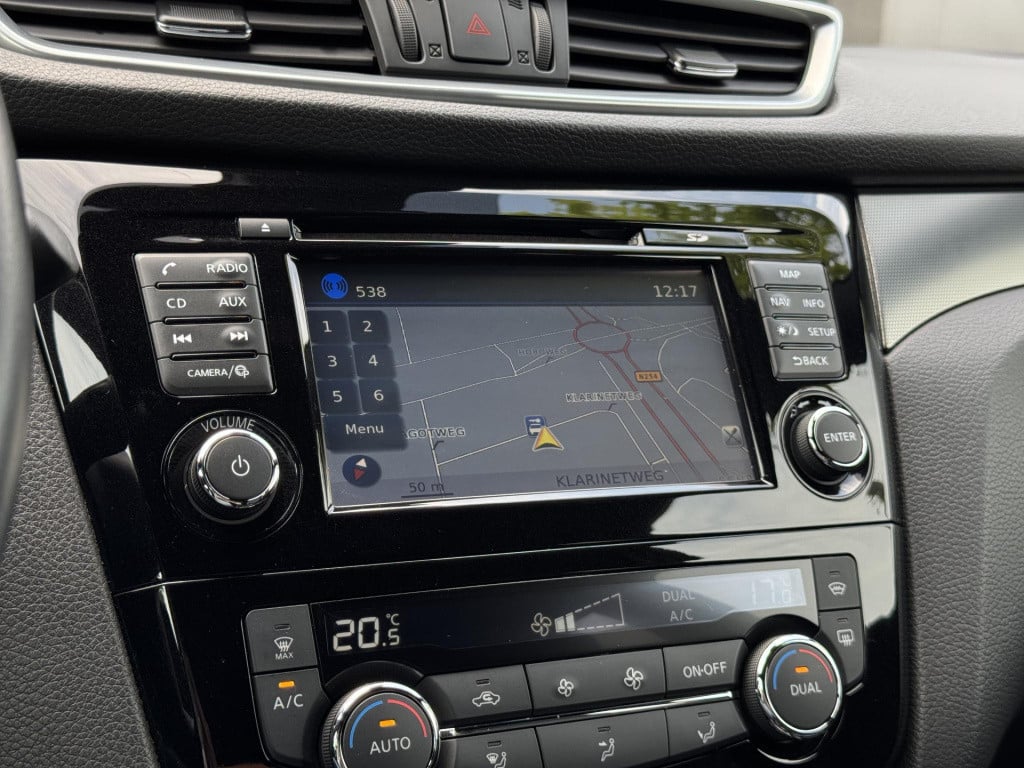 Nissan Qashqai 1.2 tekna + | trekhaak | panoramadak | nappa leder | bose au