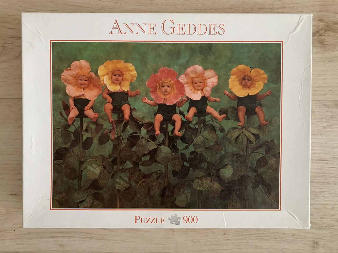2 puzzels Anne Geddes 900 stukjes