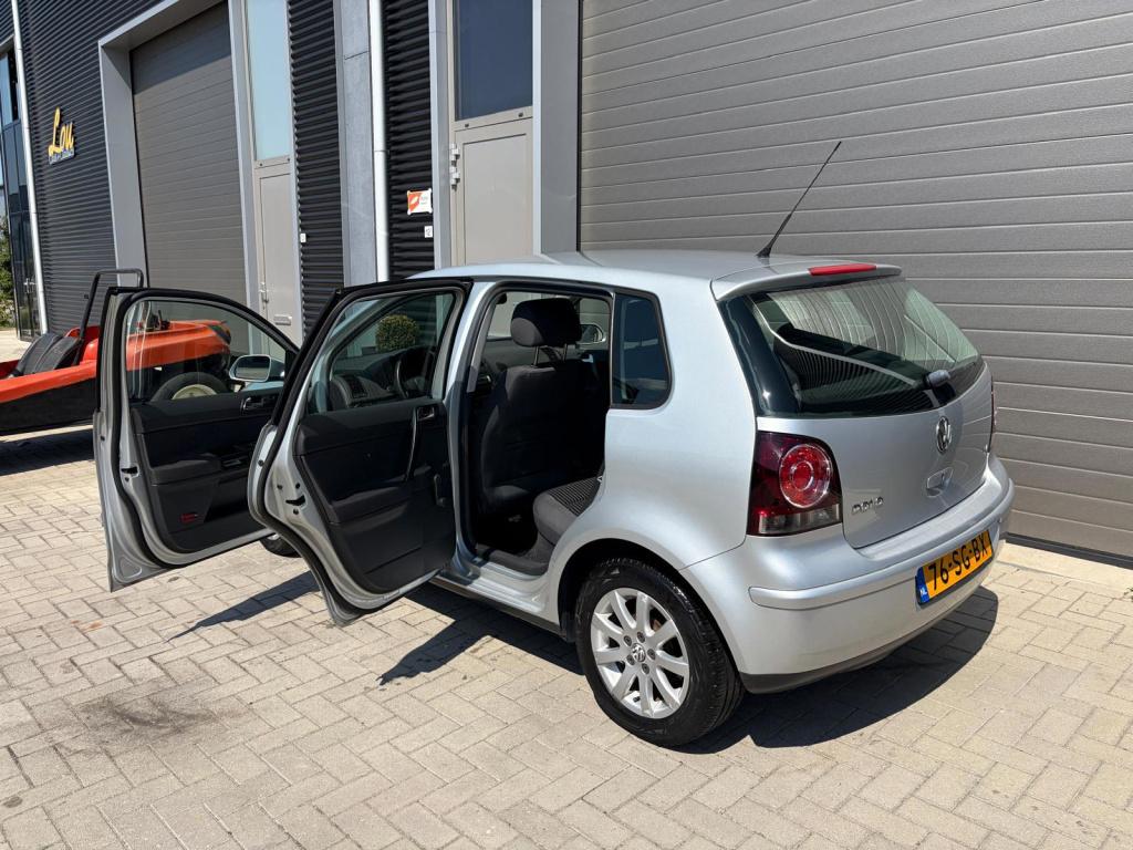 Volkswagen Polo 1.4-16v sportline/129.000 nap/airco/cruise ctrl/