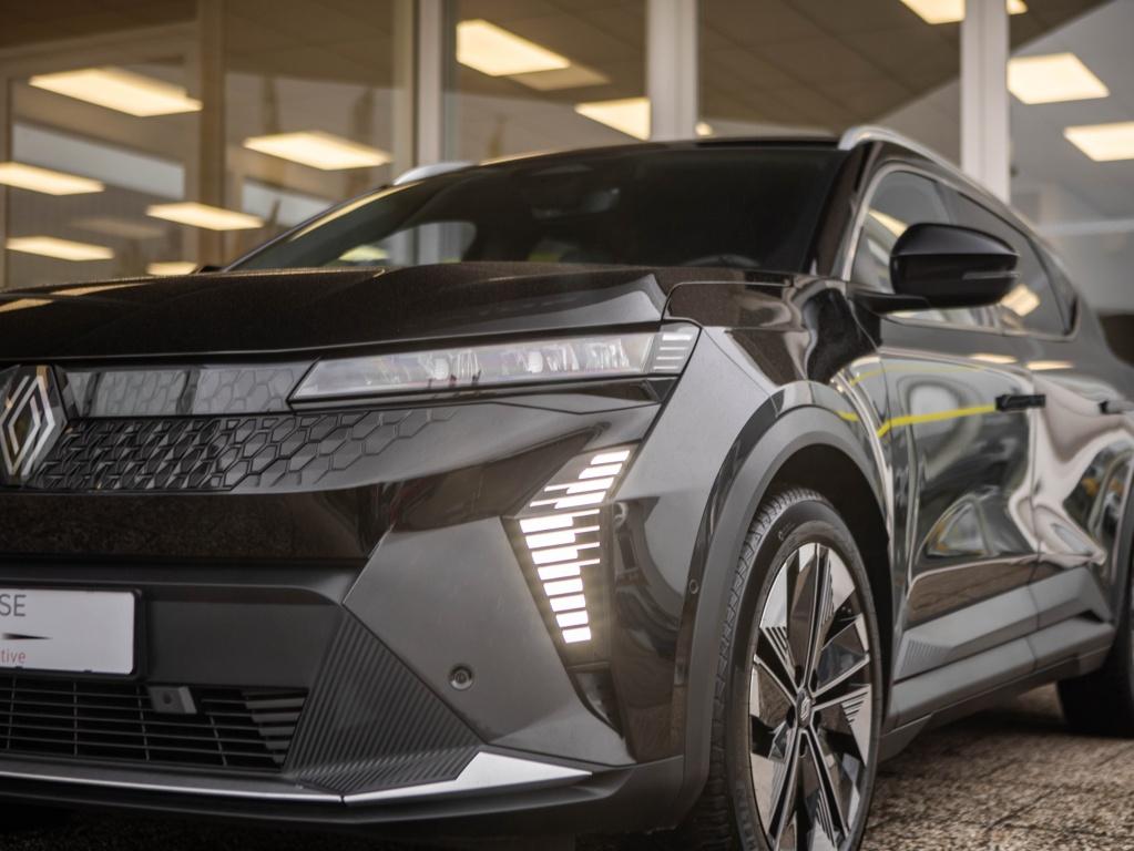 Renault Scenic e-tech techno 220