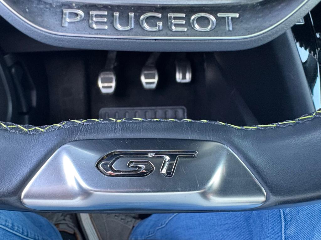Peugeot 2008 1.2 puretech gt-line