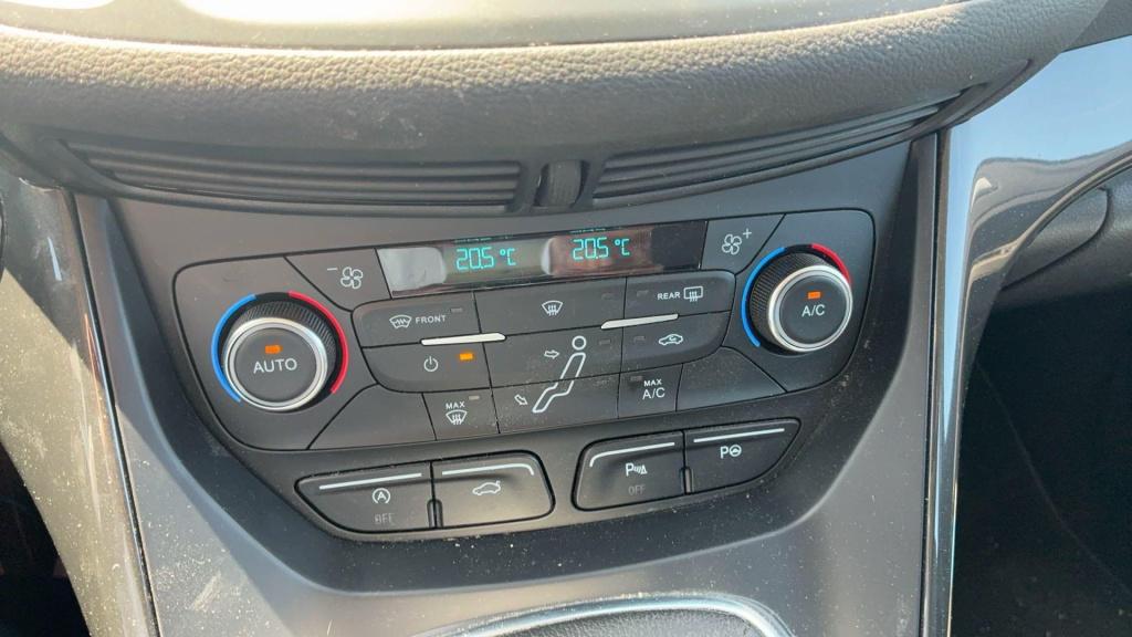 Ford C-max 1.0 titanium