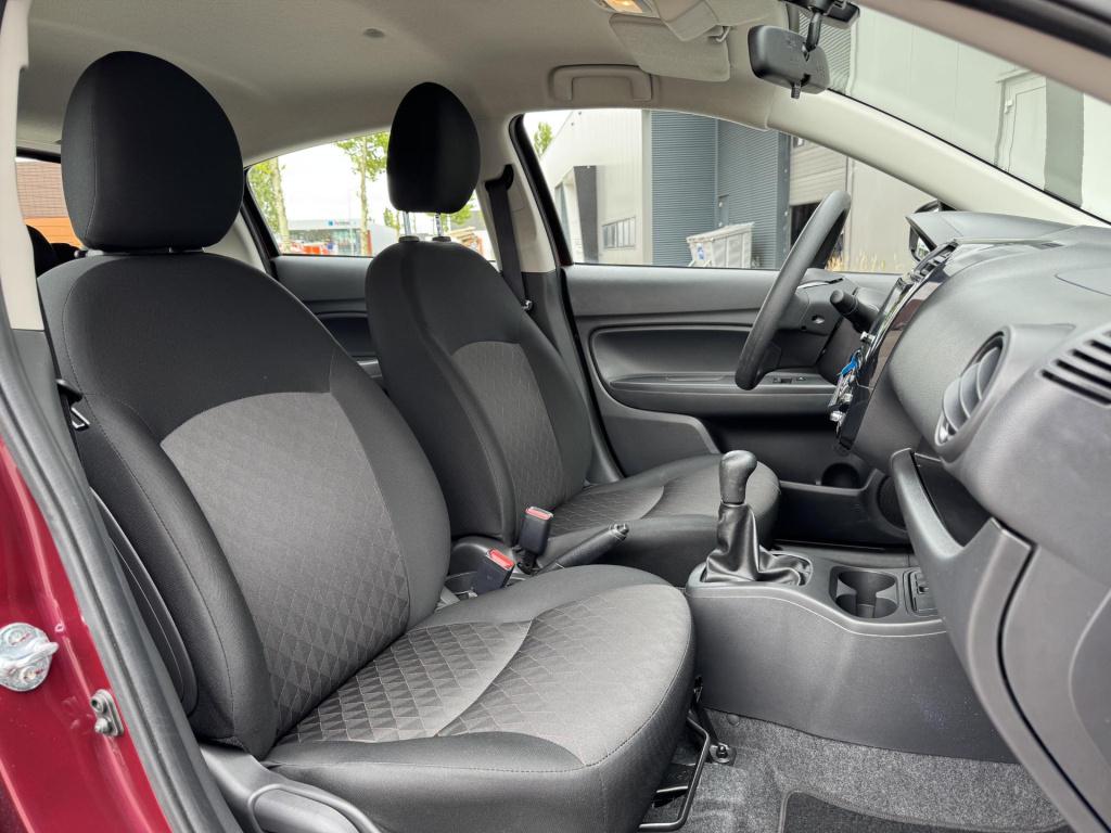 Mitsubishi Space Star 1.2 connect+ | apple carplay/android auto | aircondit