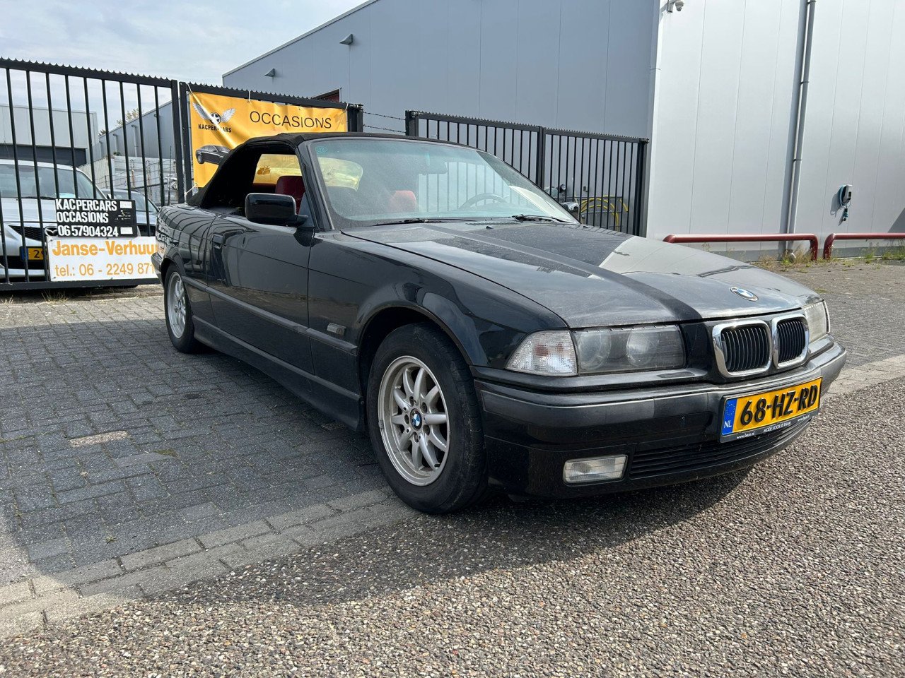 BMW 3-serie Cabrio 320i Executive OPKNAPPERTJE!