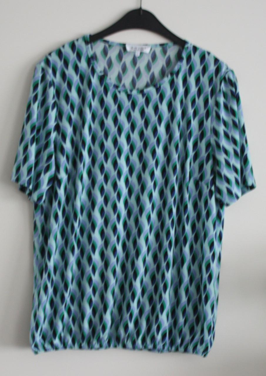 Tshirt patroon groen blauw zwart maat l