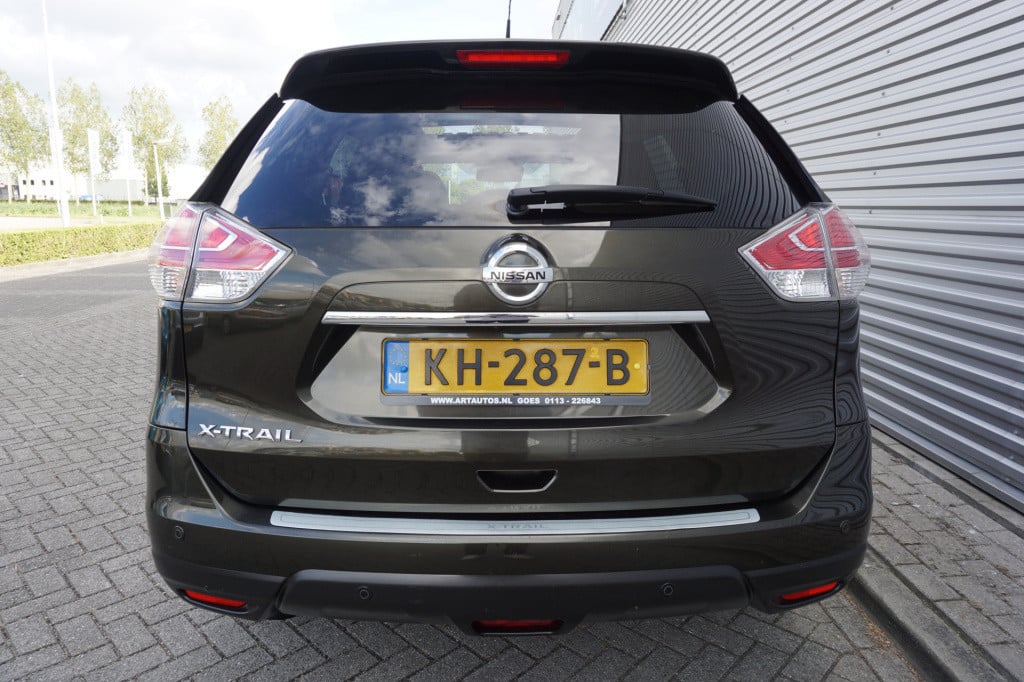 Nissan X-Trail 1.6 dig-t tekna climate / navi / cruise / stoelverw. / elekt