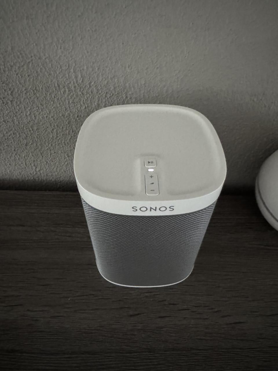 Te Koop: Sonos Sub (Gen 2)- Play 5 (Gen 2) - Move (Gen 1) - Play 1
