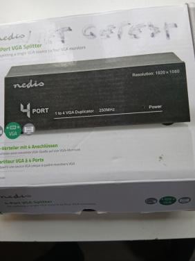 NEDIS VGA splitter