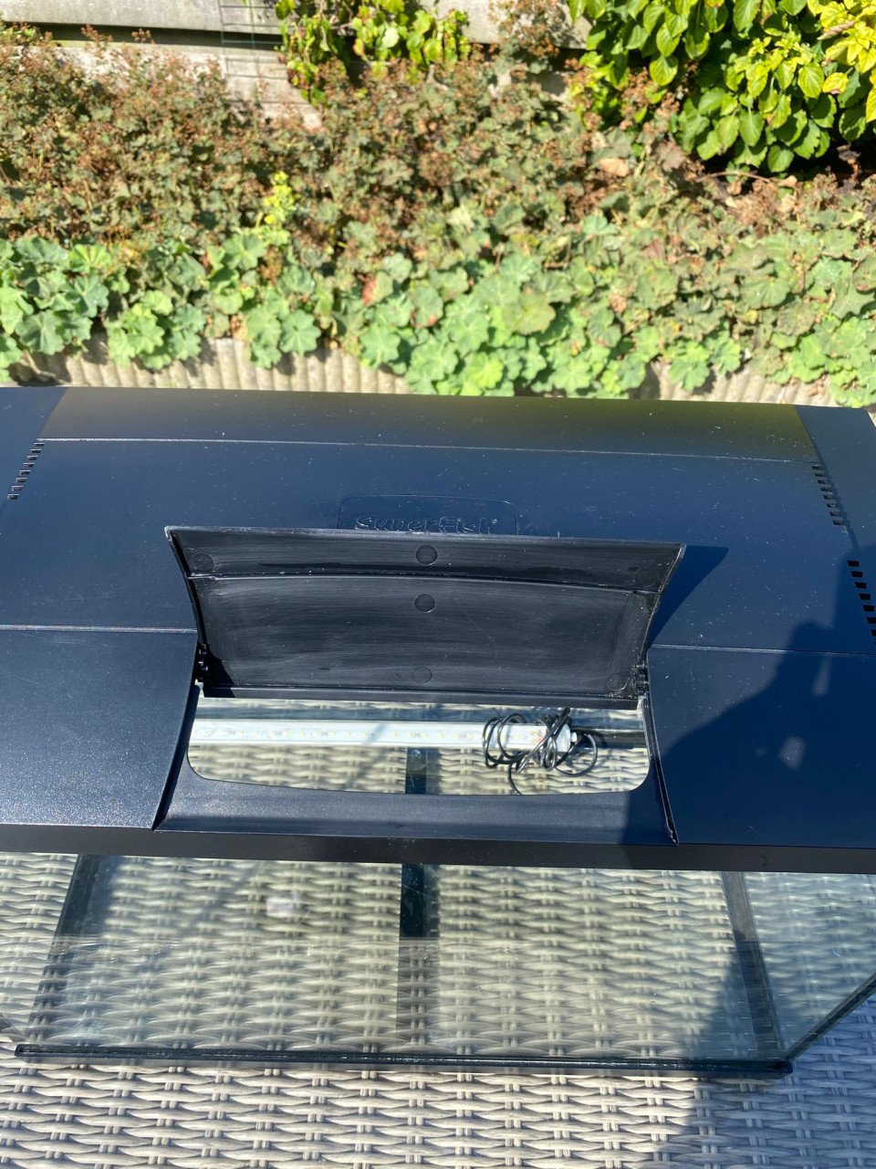 Aquarium Superfish 60x30x40 + benodigdheden