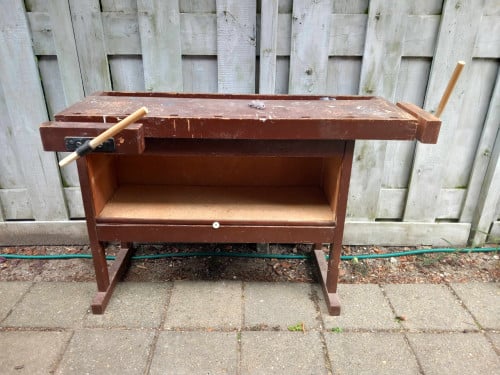Stevige houten werkbank te koop