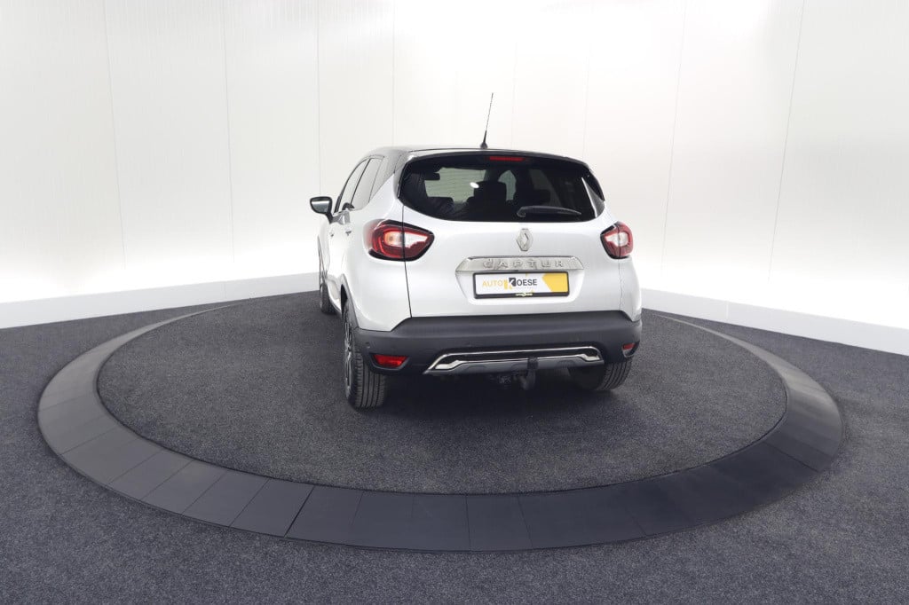 Renault Captur tce 150 edc initiale paris | trekhaak | camera | panoramadak