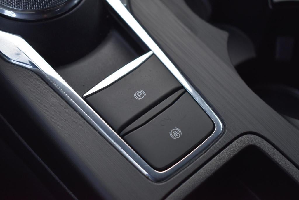 Ford Kuga 2.5 phev st-line | climate control | cruise control | winterpakke