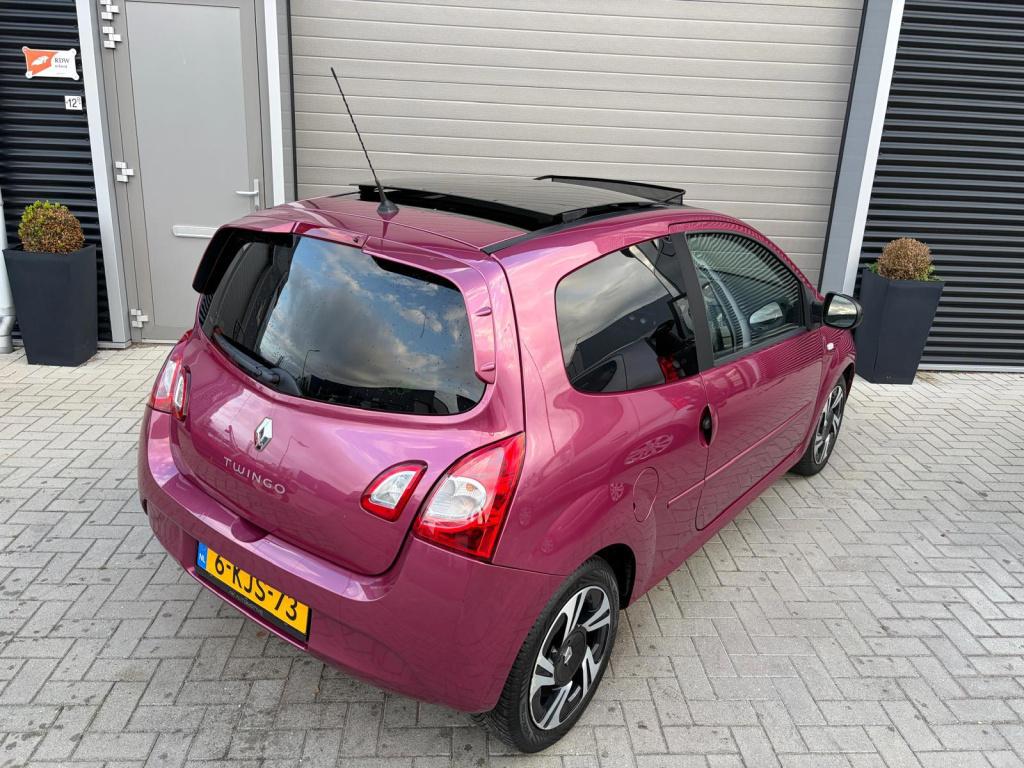 Renault Twingo 1.2 16v dynamique/pano/airco/cruise control/hele leuke auto/