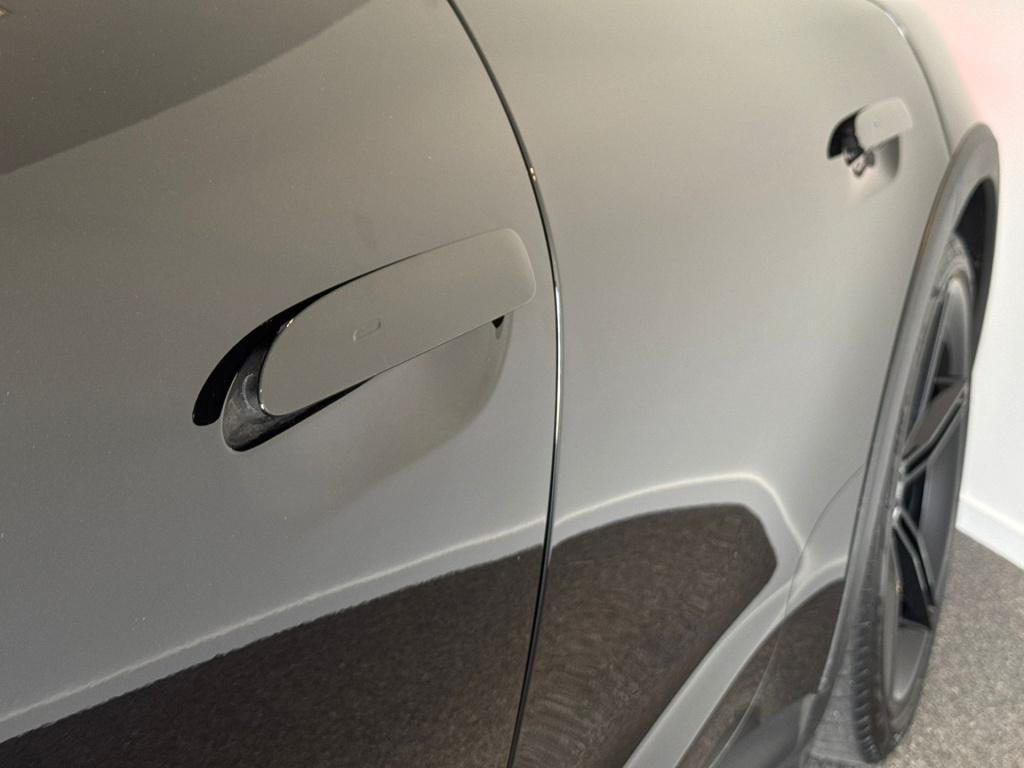 Porsche Taycan cross turismo 4 93 kwh