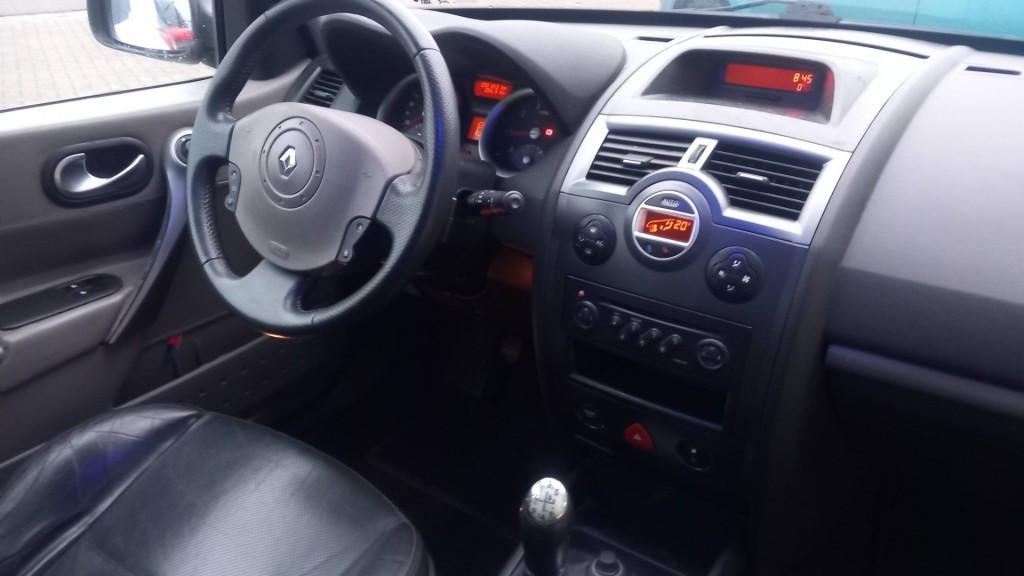 Renault Megane 1.6 16v Privilege Luxe 3drs bj:2003 leer-airco