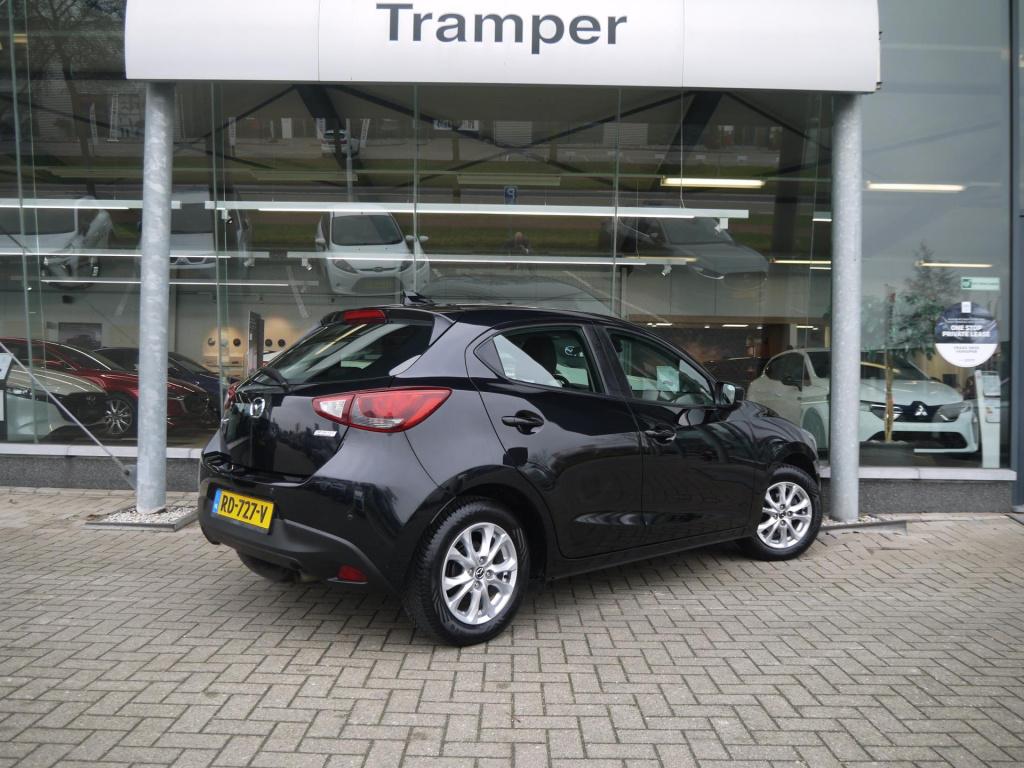 Mazda 2 1.5 skyactiv-g dynamic 90 pk|rijklaar