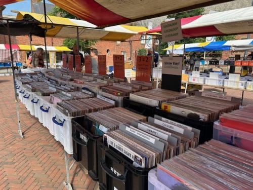 Paasfair Middelburg op zondag ook vinyl