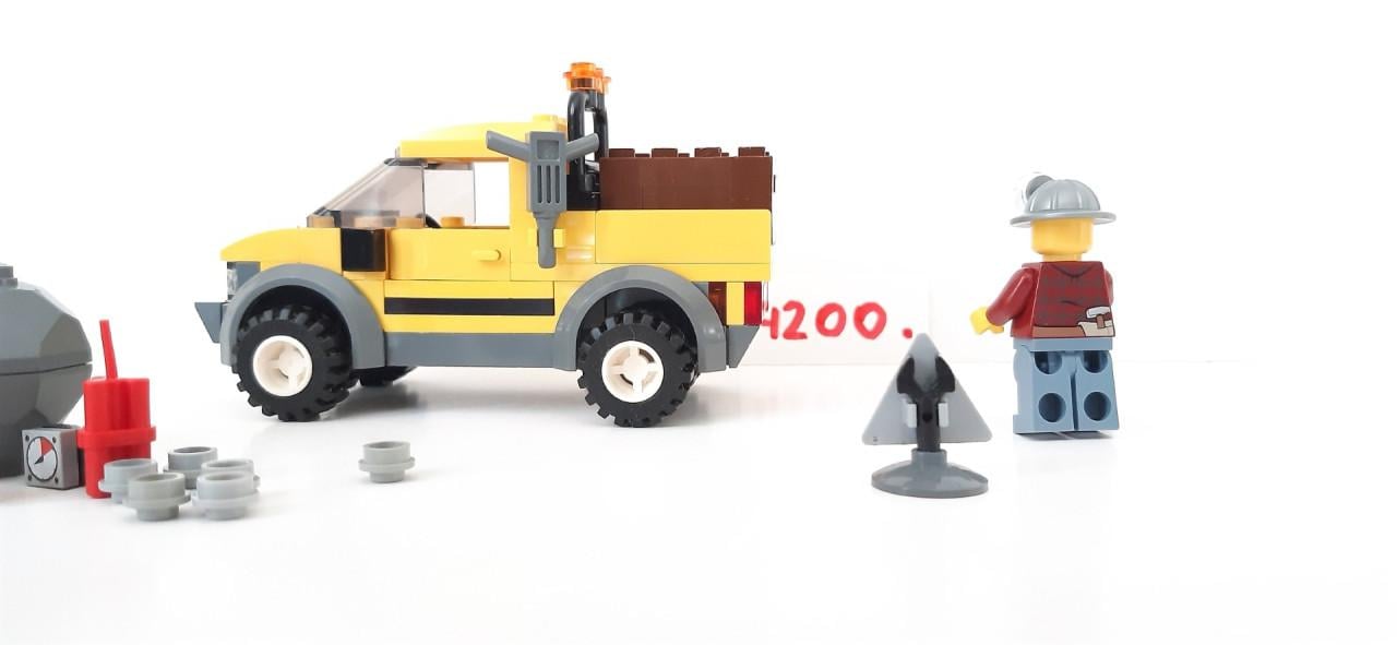 Lego City 4200: mijnbouw truck met mijnwerker
