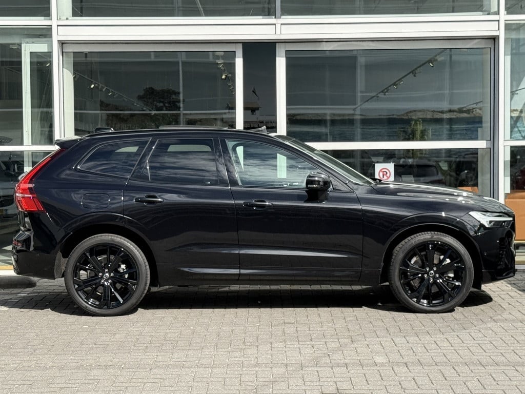 Volvo XC60 t8 455pk recharge black edition| full options !!