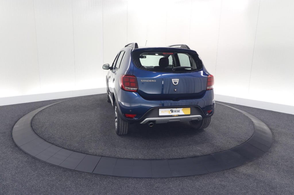 Dacia Sandero Stepway tce 90 sl | navigatie | parkeersensoren | airco