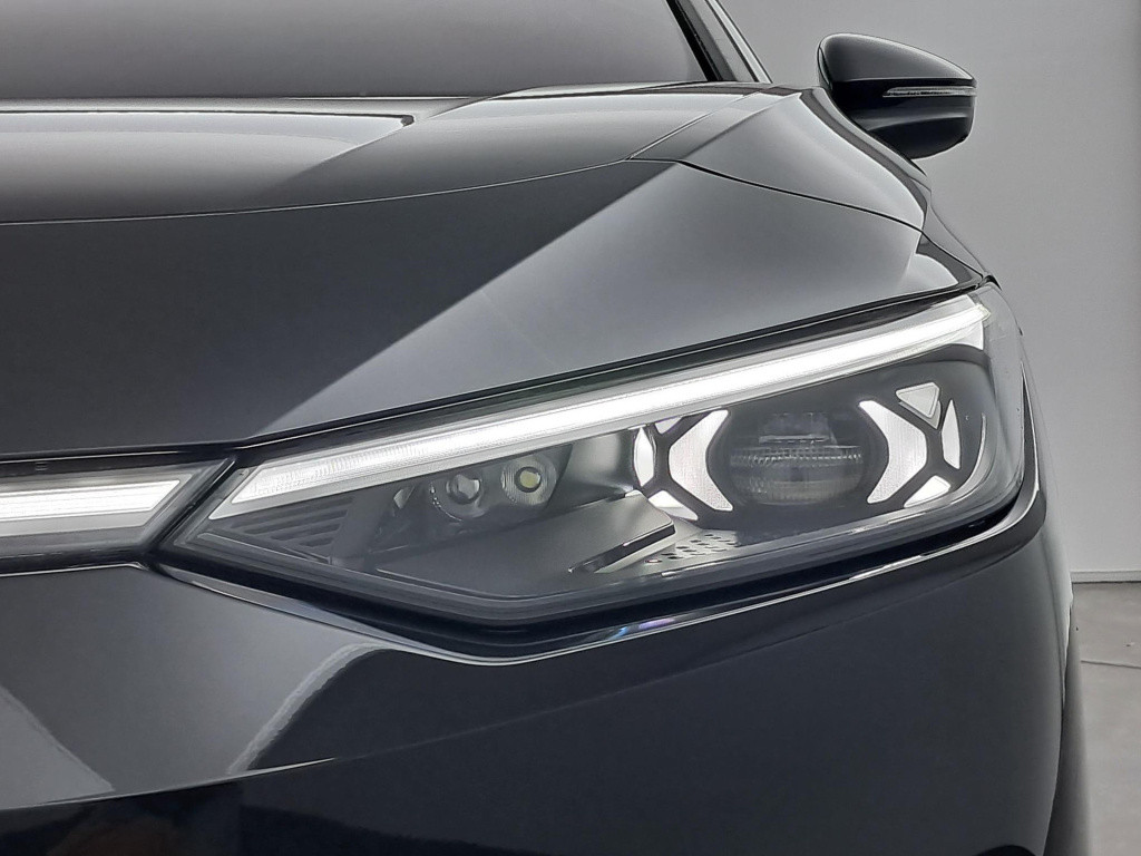 Volkswagen Id.7 tourer pro business 77 kwh accu. 210 kw / 286 pk variant