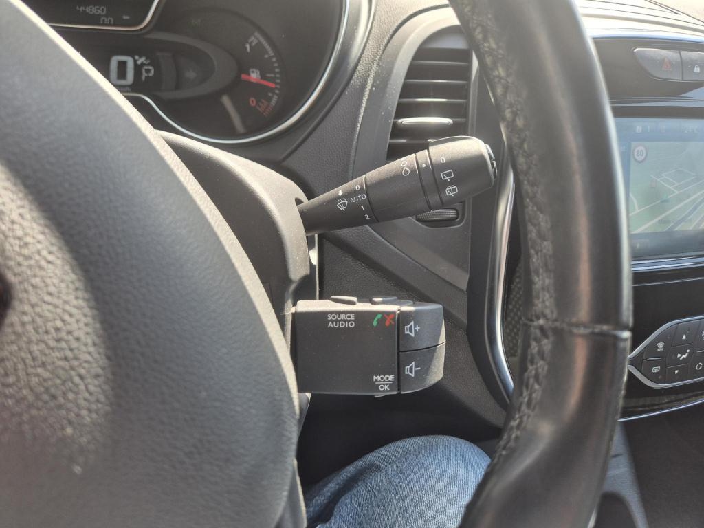 Renault Captur tce 120 edc automaat intens camera, trekhaak, navigatie