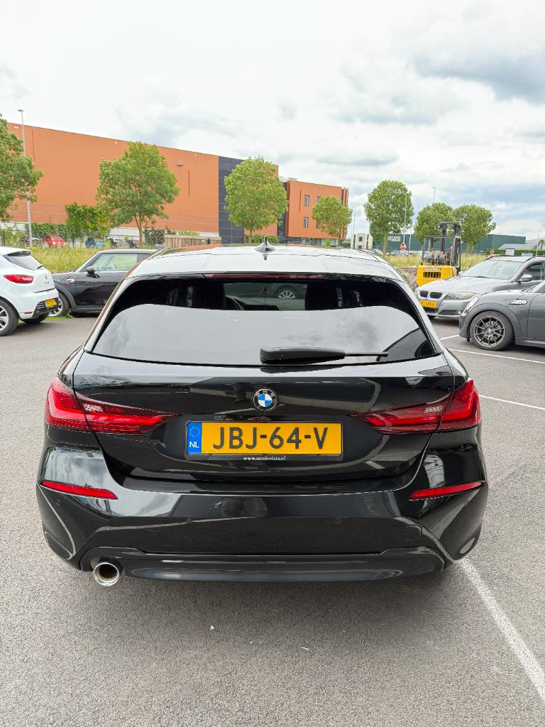 BMW 1 Serie 118i high executive - automaat