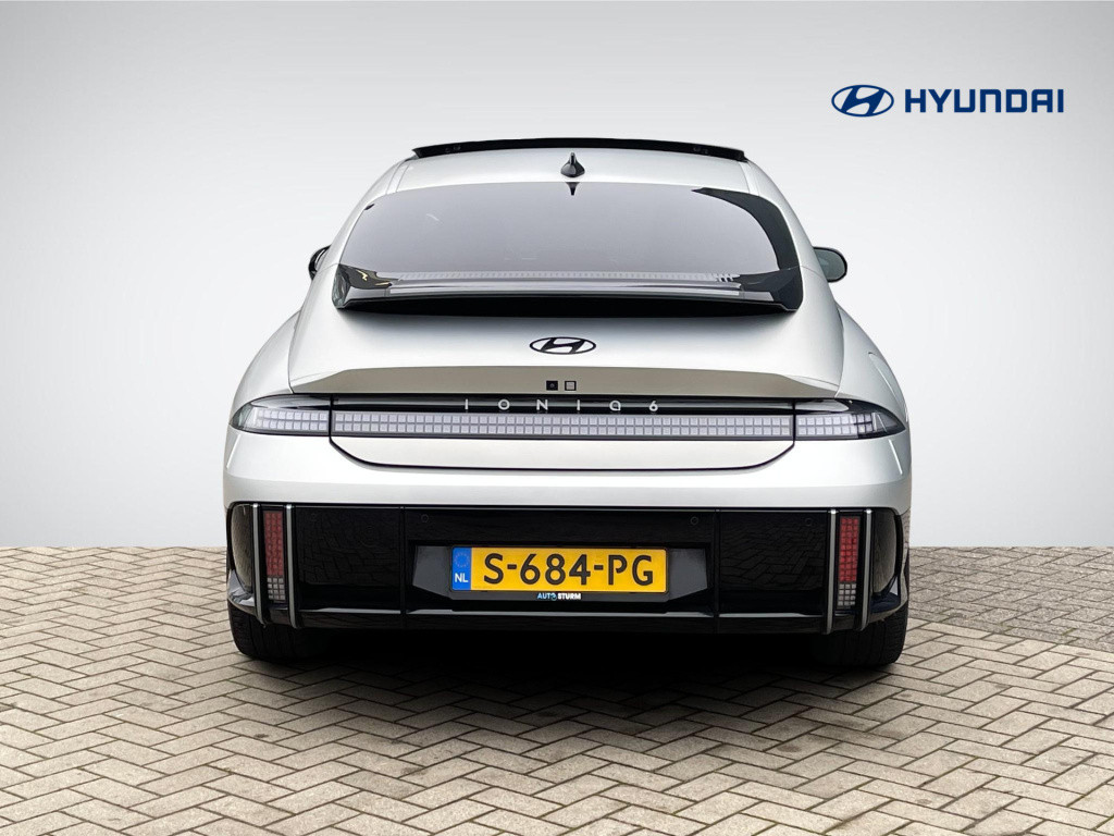 Hyundai Ioniq 6 first edition awd 77.4 kwh hyundai ioniq 6 first edition aw