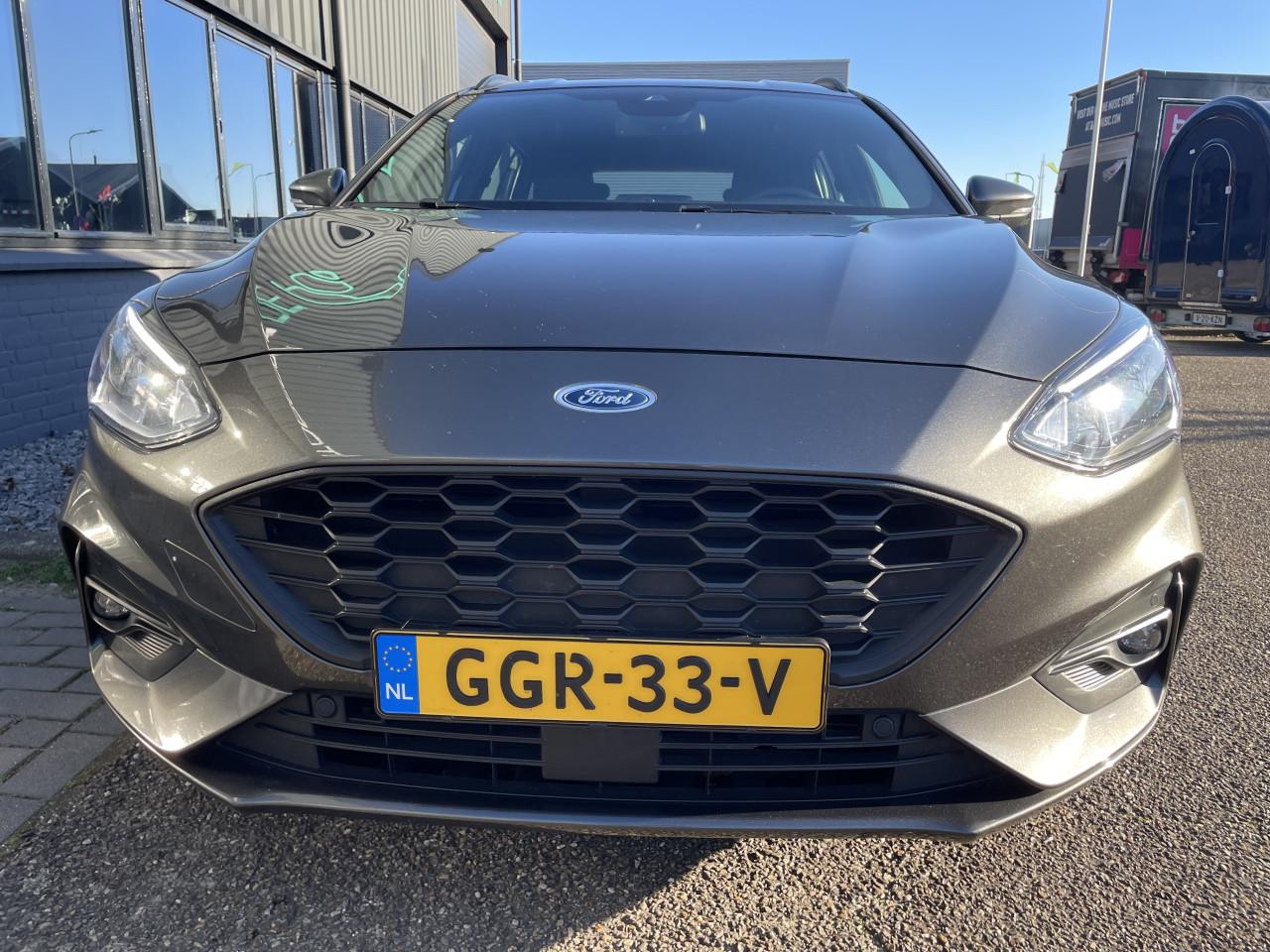 FORD FOCUS 1.0 ECOBOOST ST-LINE