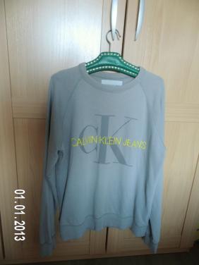 Trui van Calvin Klein maat L.