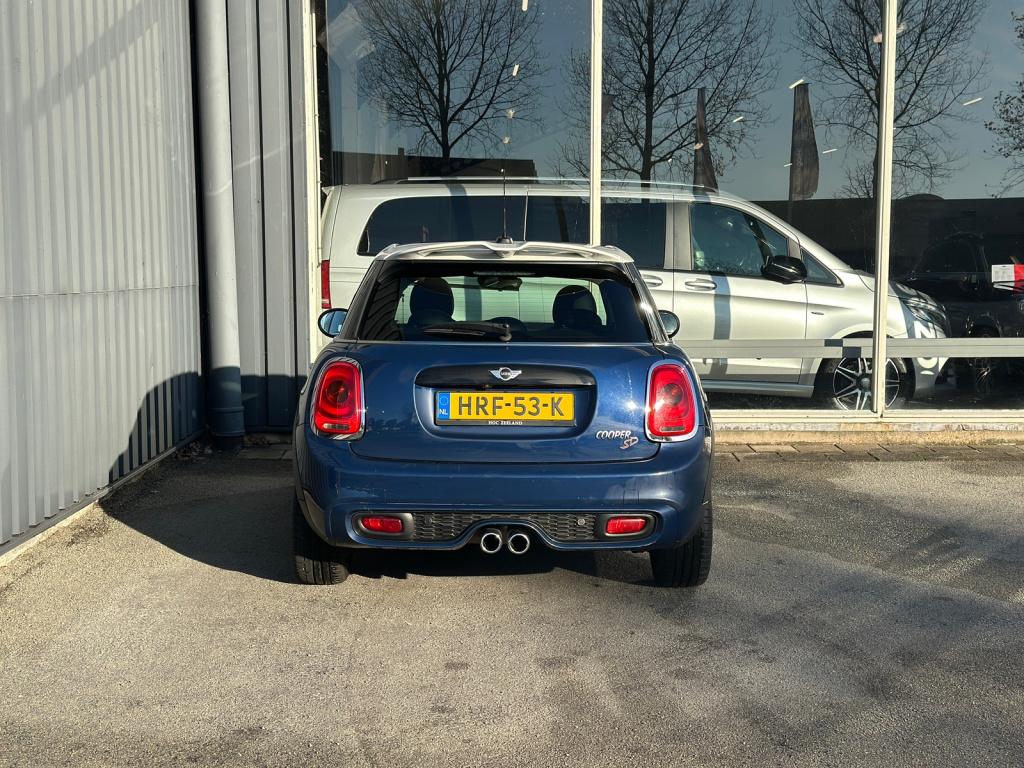 Mini Cooper mini 2.0 sd chili serious business pano | leder | navi | led | 