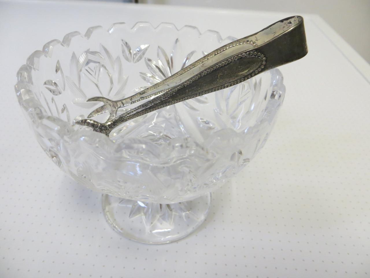 Kristallen schaaltje