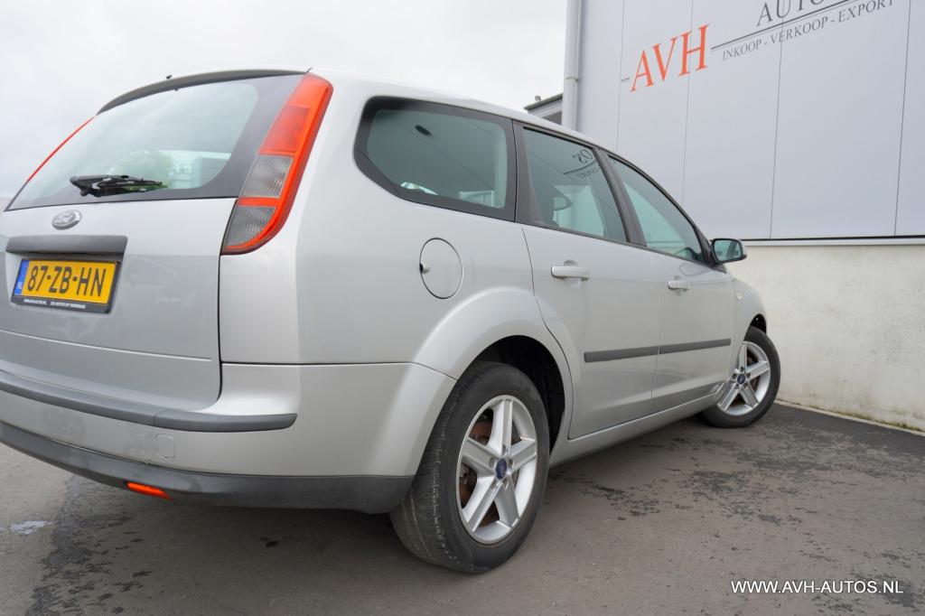 Ford Focus wagon 1.6-16v futura