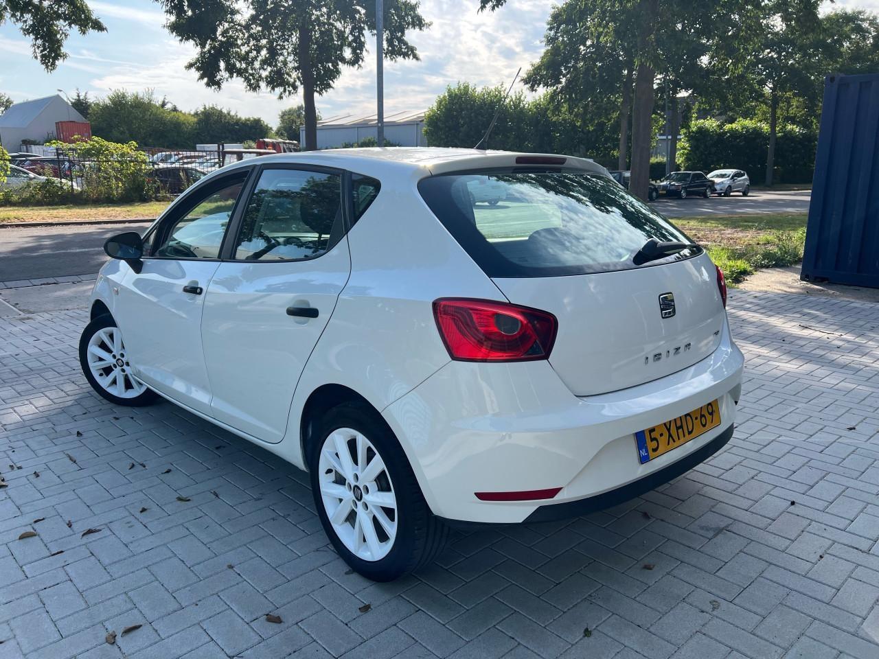 Seat Ibiza SC 1.2TSI Style Airco/Cruise/ Jaar apk